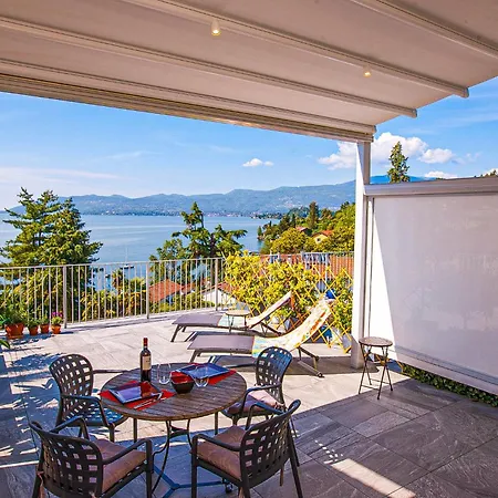 Stephanina Di Loft Апартаменты *