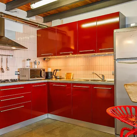 Stephanina Di Loft Apartment